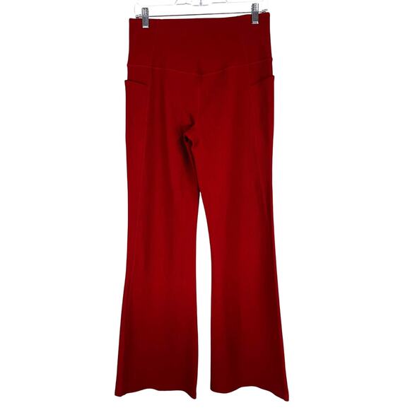 Athleta Salutation Stash Rib Flare Candy Red Women's Large Excellent Condition - Picture 1 of 7